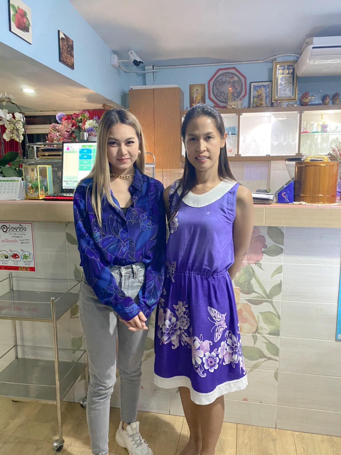 แขกผู้มีเกียรติร้านดอนญ่า